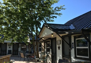 The Coastal Cabins- Cabin # 1, walking minutes from the sandy beach