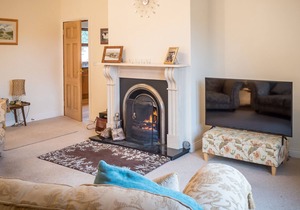 The Cottage, Recess - sleeps 12 guests in 5 bedrooms