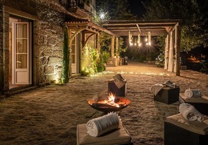 The Fox House - Private Villa & Nature