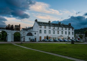 The Inveraray Inn BW Signature Collection