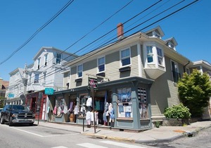 The Newport Lofts - 410 Thames Street