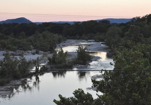 The Nueces River Retreat - Room #4