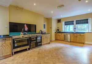 The Old Nunnery - UK7122