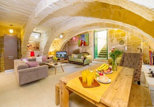 The Valley Holiday Home