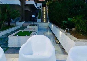 The Villa on the Sea - Navel of Venus