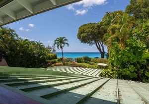Thespina on the Beach (3/4 Rooms)