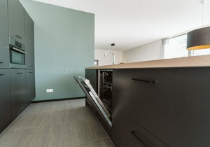 This beautiful eight-person vacation home offers plenty of space and comfort in many ways during your stay.