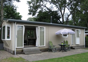 Tidy chalet with microwave, near the Wadden Sea