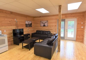 Timberland Lodges - Tamarac Lodge, lower suite