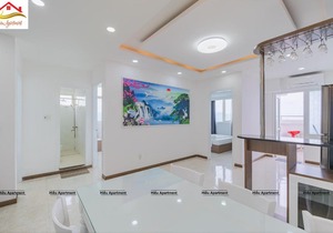 Tony's Luxury Apartment