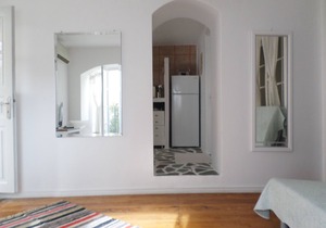 Traditional island house in the heart of Hydra