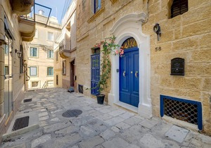 Traditional Maltese Townhouse in Cospicua