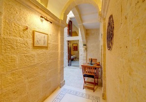 Traditional Maltese Townhouse in Cospicua