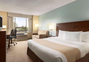 Travelodge by Wyndham Sydney