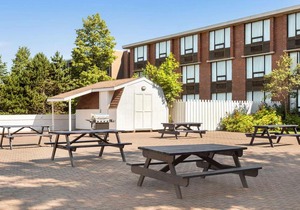 Travelodge by Wyndham Sydney