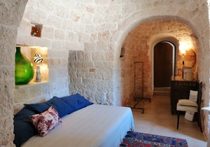 Trullo holiday house Apulia with above ground pool