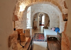 Trullo holiday house Apulia with above ground pool