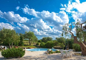 Trullo Romeo - Two Bedroom Villa, Sleeps 5