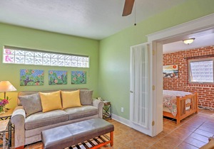 Tucson Cottage w/ Patio < 2 Mi From Downtown & UA!