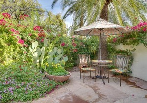 Tucson Cottage with Patio Less Than 2 Mi From Downtown and UA!