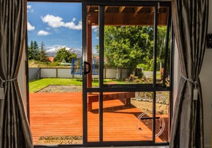 Turoa Tirohanga Spa Retreat - Rangataua Holiday Home
