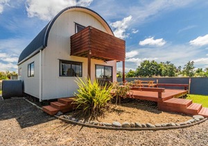 Turoa Tirohanga Spa Retreat - Rangataua Holiday Home