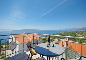 Two bedroom apartment with balcony and sea view Krvavica, Makarska (A-18911-c)