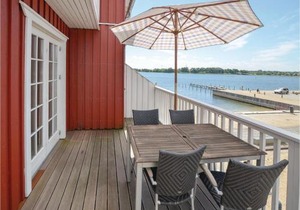 Two-Bedroom Apartment In Grasten