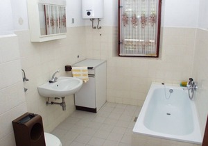 Two bedroom apartment near beach Šimuni, Pag (A-236-a)