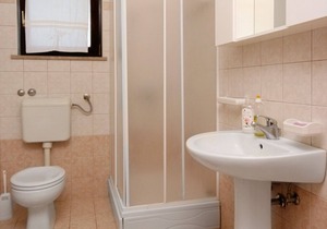 Two bedroom apartment with terrace and sea view Tribulje, Krk (A-5438-a)