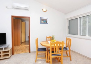 Two bedroom apartment with terrace and sea view Marina, Trogir (A-9037-f)