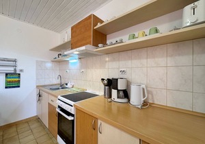 Two bedroom apartment with terrace and sea view Šilo, Krk (A-18724-a)