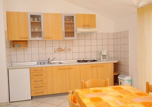 Two bedroom apartment with terrace and sea view Punat, Krk (A-5343-a)