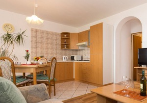 Two bedroom apartment with balcony and sea view Punat, Krk (A-5345-b)