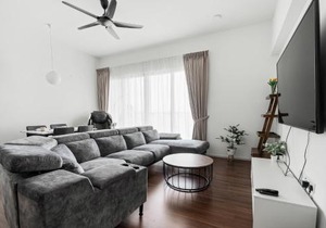 Una serviced Apartment