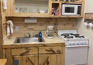 Unit 7: King with full Kitchen