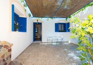 Uno House
