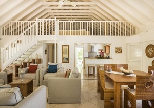 Ushuaia (1/4 Rooms) Luxury villa