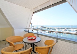 Vacation apartment near the harbor with balcony and sea view - Hafenhäuser Wiek FeWo 04
