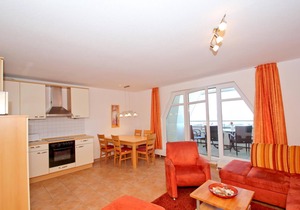 Vacation apartment near the harbor with balcony and sea view - Hafenhäuser Wiek 05