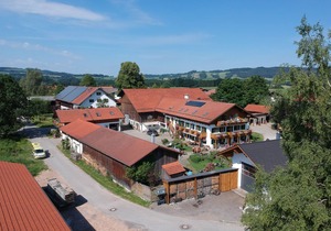 Vacation apartment/apartment for 5 guests with 75m² in Böbing (115048)