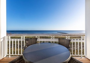 Vacation apartment with a unique panoramic view of the sea and the Baltic Sea beach