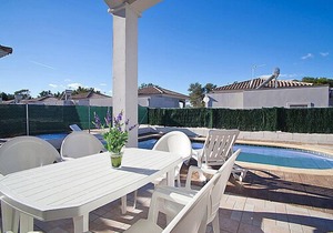 Vacation home Gaviota 3 in Deltebre - 6 persons, 3 bedrooms