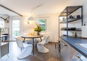 Vacation home Schrat with fireplace in an idyllic location on the edge of the forest below a wellness hotel.