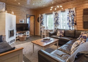 Vacation home Tuulenpuuska in Äkäslompolo - 8 persons, 3 bedrooms