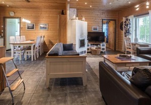 Vacation home Tuulenpuuska in Äkäslompolo - 8 persons, 3 bedrooms