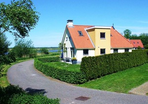 Vakantiepark Bergumermeer 6