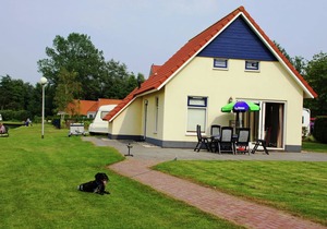 Vakantiepark Bergumermeer 10