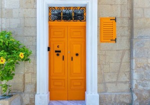 Valletta nineteen forty, Central and newly renovated Valletta apartment