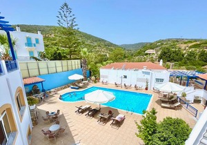 Venardos Hotel